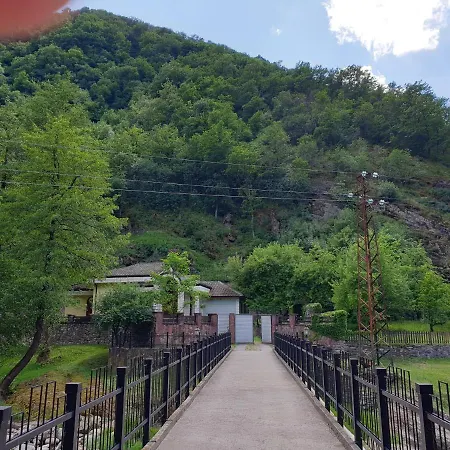 Сasa de vacaciones Fedor